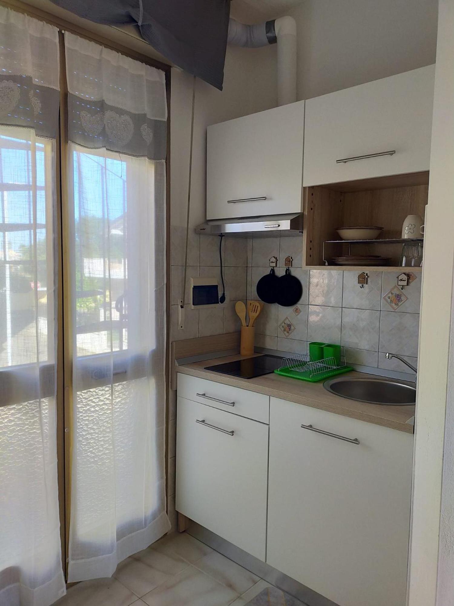 Ferienwohnung Domu De Babbai Assemini Exterior foto
